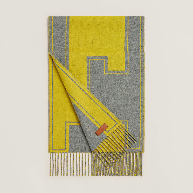 ※tanakas08228 ※HERMES グレー/イエロー セーター Casaque Clefs de H scarf - Grey | Hermès Mainland China